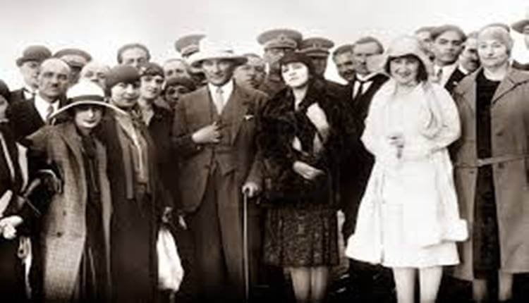 Atatürk ve Türk Kadınları